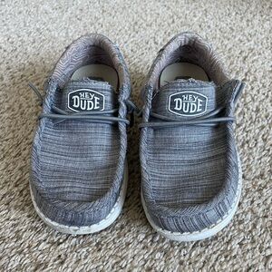 Toddler boy Hey Dude sneakers. Size 9. Grey.
